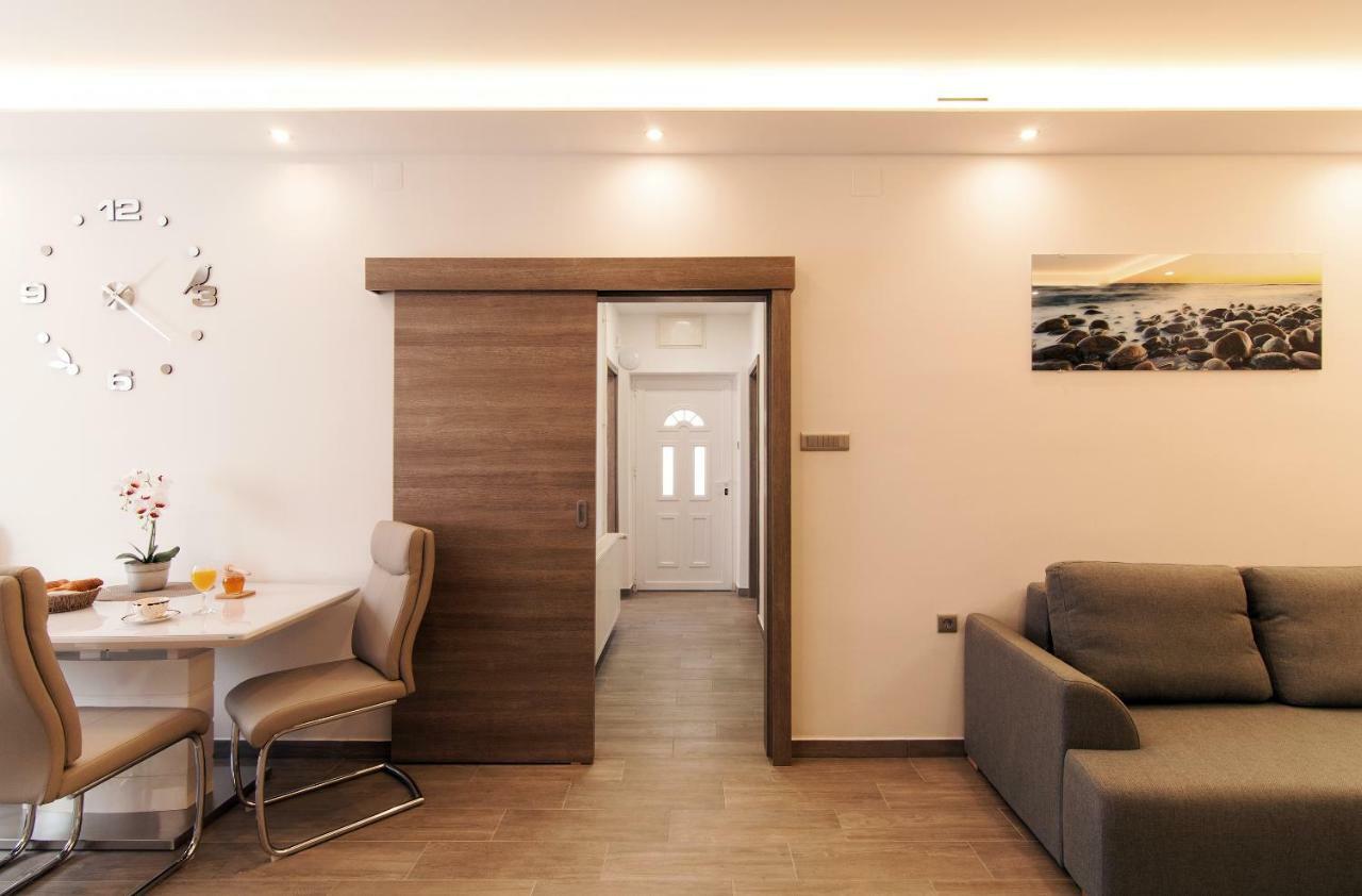 Apartment Stela - Private Terrace & Parking *